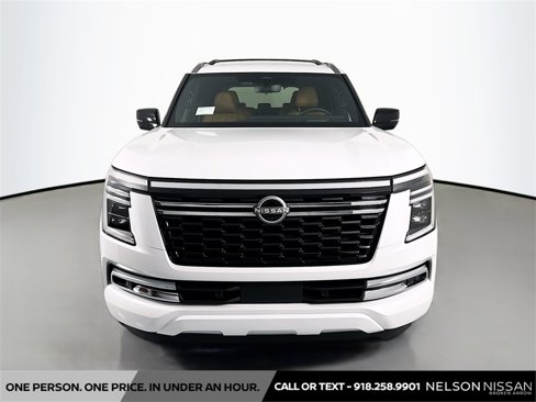 New 2025 Nissan Armada Platinum Reserve image 2