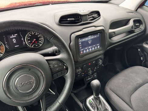 Used 2020 Jeep Renegade Altitude image 15