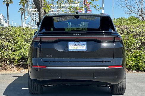 New 2025 Jeep Wagoneer Launch Edition image 5