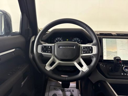 New 2026 Land Rover Defender 110 S image 19