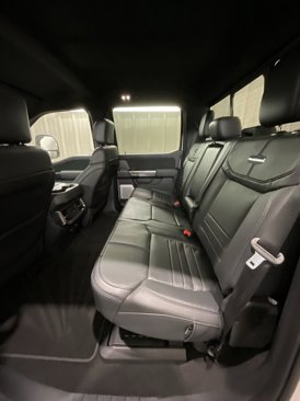 Used 2025 Ford F350 Platinum image 10
