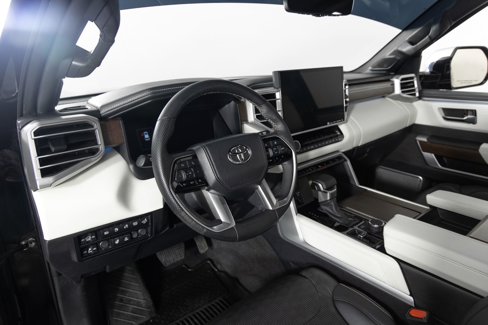 Used 2023 Toyota Sequoia Capstone image 13