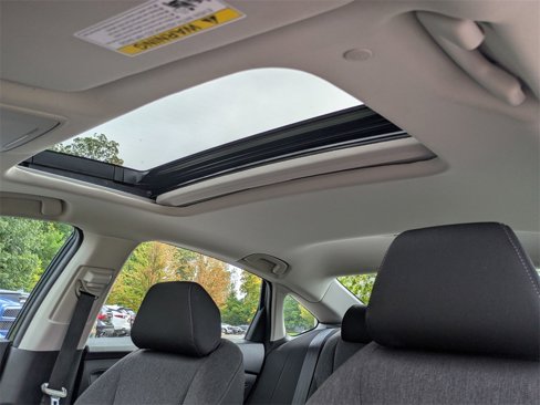 Used 2023 Honda Accord EX image 12