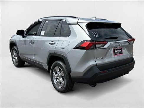 New 2025 Toyota RAV4 XLE image 5