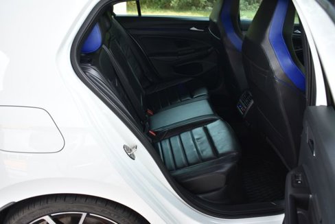 Used 2024 Volkswagen Golf R image 20