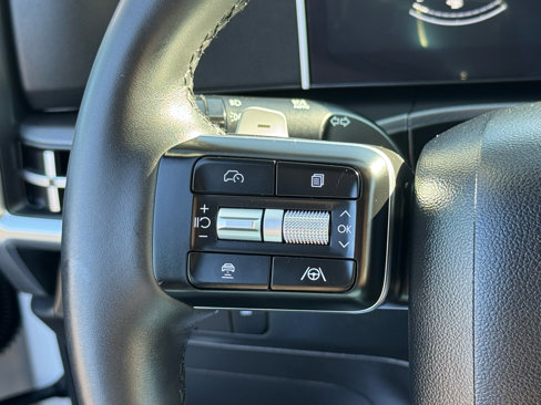 Used 2025 Hyundai Santa Fe SEL image 35
