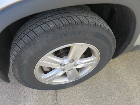 Used 2019 Chevrolet Trax LS image 25