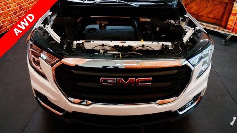 Used 2024 GMC Terrain SLE image 66
