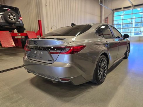 Used 2025 Toyota Camry XSE image 43