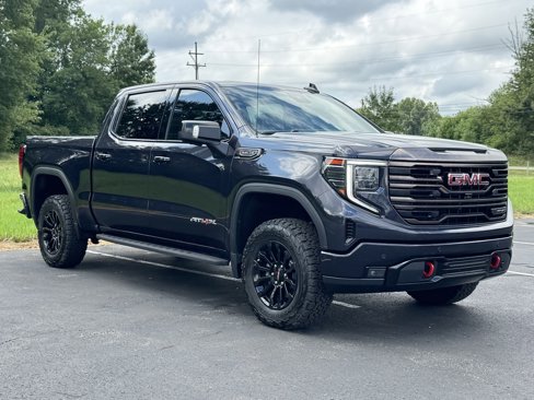 Used 2022 GMC Sierra 1500 AT4X image 6