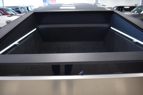 Used 2024 Tesla Cybertruck AWD Crew Cab image 22