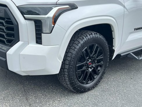 Used 2022 Toyota Tundra SR5 image 8