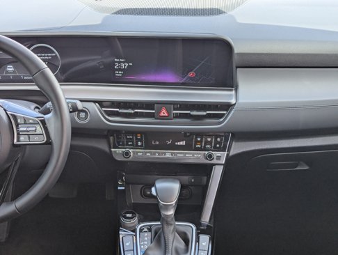 Certified 2025 Kia Seltos EX w/ EX Sunroof Package image 14