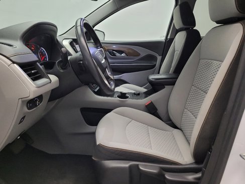 Used 2020 GMC Terrain SLE image 17