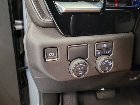 New 2025 Chevrolet Silverado 1500 LT image 24