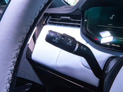 New 2025 Land Rover Range Rover Sport Dynamic SE image 11