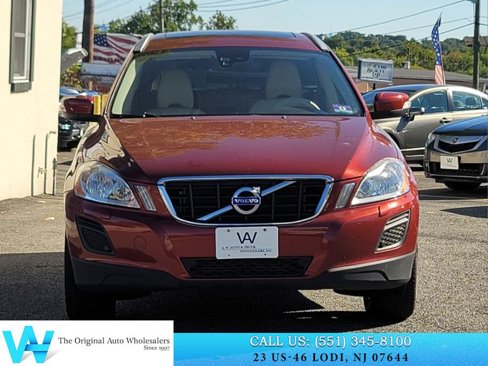 Used 2011 Volvo XC60 T6 image 2