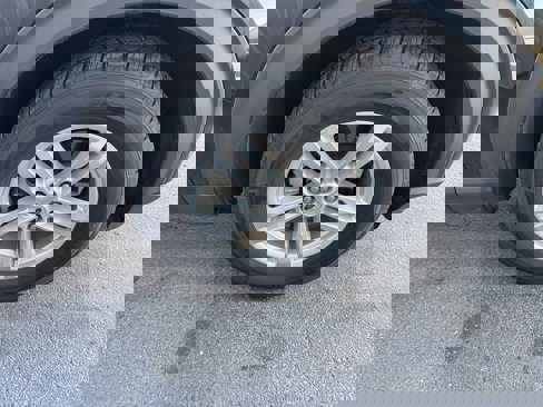 Used 2023 Ford Explorer XLT w/ Equipment Group 202A image 36