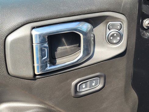 New 2025 Jeep Wrangler Sport S image 9
