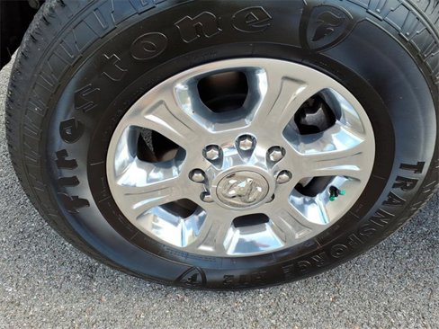 Used 2024 RAM 2500 Big Horn w/ Sport Appearance Package image 10
