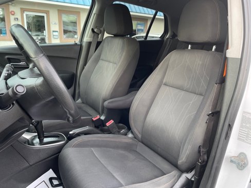 Used 2018 Chevrolet Trax LT image 18