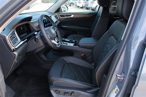 New 2026 Volkswagen Atlas SE image 9