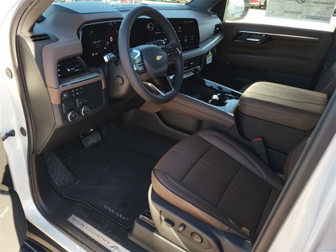 New 2025 Chevrolet Suburban High Country image 23