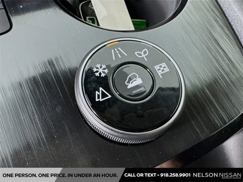 New 2026 Nissan Rogue SV image 32