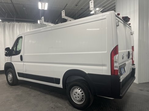 Used 2025 RAM ProMaster 2500 w/ Premium Convenience Group image 7