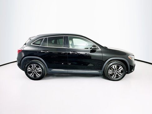 Used 2025 Mercedes-Benz GLA 250 image 10