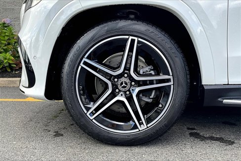 New 2026 Mercedes-Benz GLS 450 4MATIC image 12