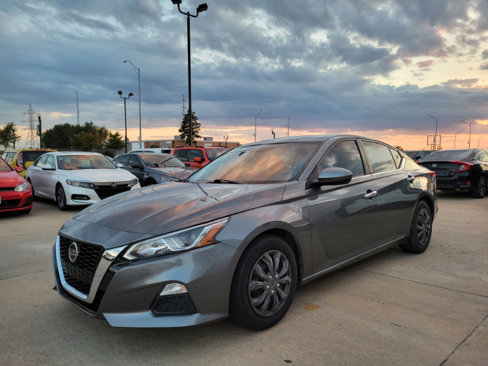 Used 2020 Nissan Altima 2.5 S image 3