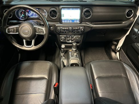 Certified 2022 Jeep Wrangler Unlimited Sahara w/ Cold Weather Group image 12