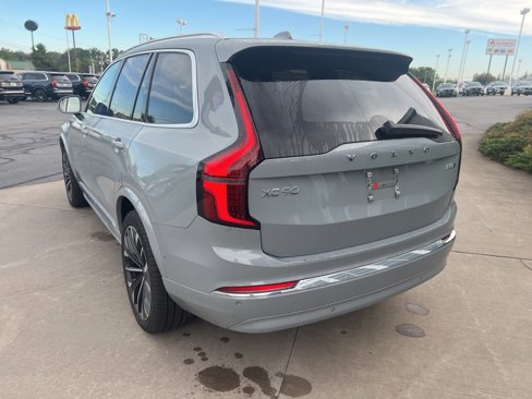 Used 2025 Volvo XC90 B5 Plus image 4