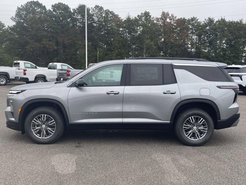 New 2026 Chevrolet Traverse LT image 2