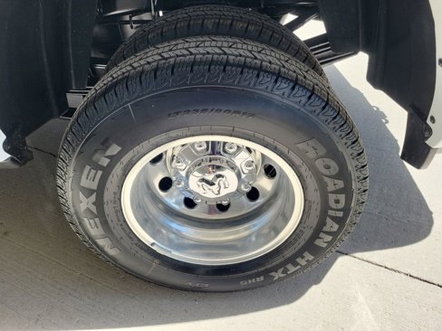 New 2025 RAM 3500 Longhorn image 14