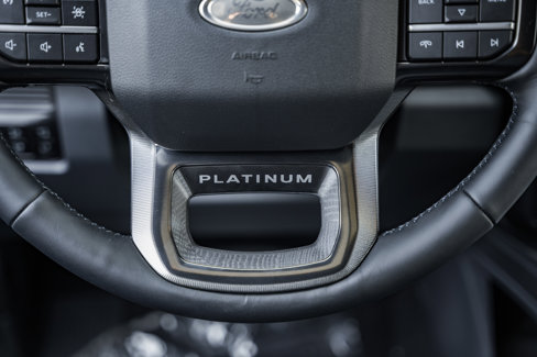 New 2025 Ford F250 Platinum image 39