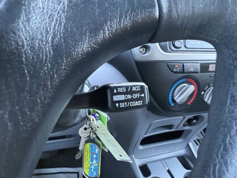 Used 2002 Toyota RAV4 2WD image 19