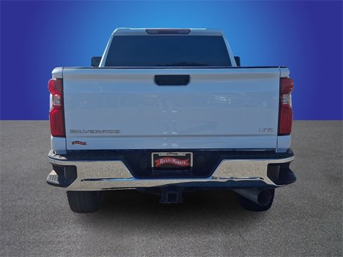 Used 2024 Chevrolet Silverado 2500 LTZ image 5