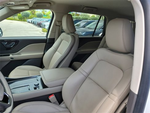 Certified 2023 Lincoln Aviator 2WD image 9