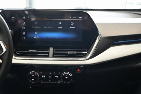 New 2025 Chevrolet Trax LT w/ Driver Confidence Package image 14