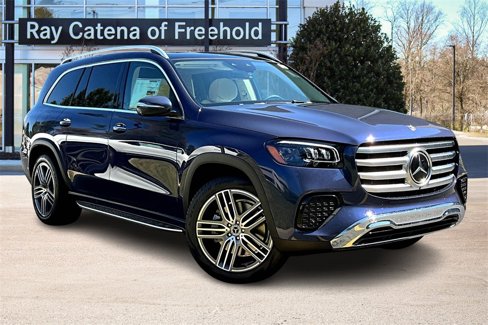 New 2026 Mercedes-Benz GLS 450 4MATIC image 2