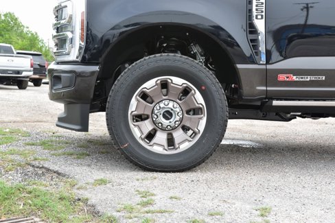 New 2025 Ford F250 King Ranch image 24