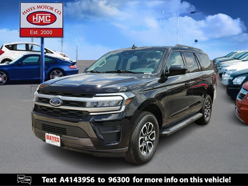 Used 2024 Ford Expedition XLT image 1