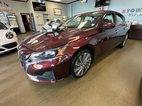 Used 2023 Nissan Altima 2.5 SL image 5