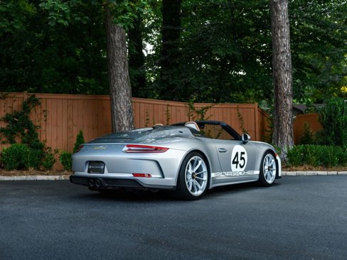 Used 2019 Porsche 911 Speedster image 9