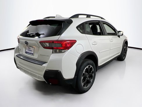Used 2023 Subaru Crosstrek 2.0i Premium image 5