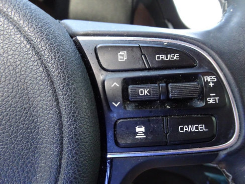 Used 2017 Kia Niro Touring w/ Advanced Technology Package image 38