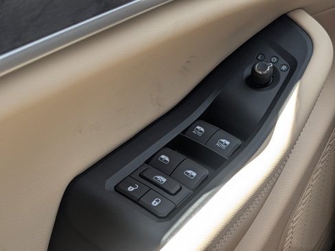 New 2025 Jeep Grand Cherokee Limited image 25