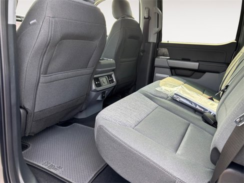 New 2025 Ford F350 XLT w/ Black Appearance Package image 13